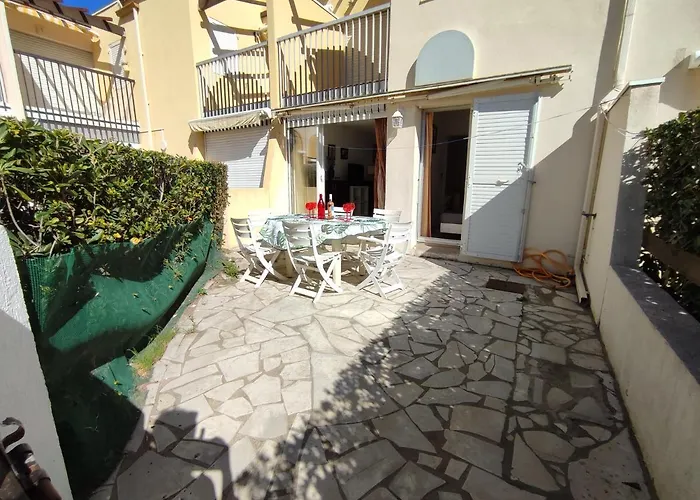 Aquaplage Joli Rdc Piscine 1 Ere Ligne Richelieu Cap D'agde Appartement *